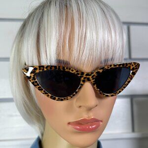 Leopard Print Sunglasses